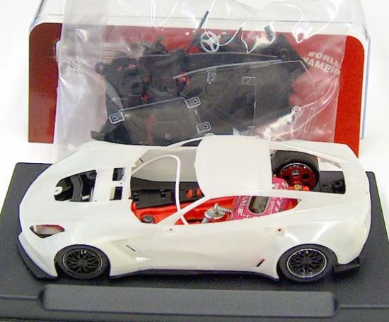 NSR Slotcars Corvette C7R White kit 0052