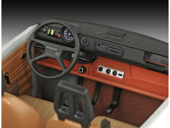 Preview: Revell Modellbausatz Trabant 601 Exclusive Edition im Maßstab 1:24