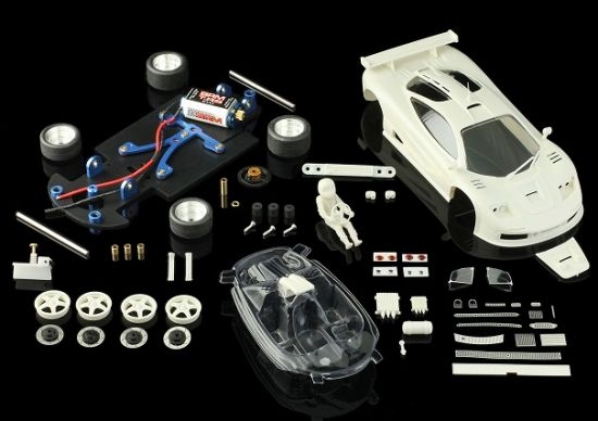 BRM 1/24 F1 GTR Bausatz White Kit