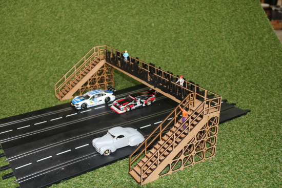 Preview: AT-BA Brücke U-Form für vier Fahrspuren