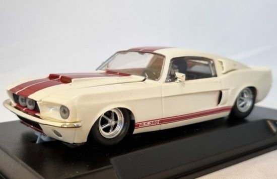 Thunder Slot Mustang G.T.350, 1967 White Wimbledon