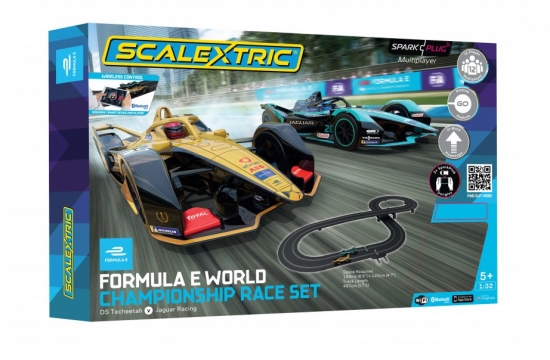 Scalextric Formula E Race Sparkplug Starter Set c1423
