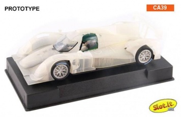 Lola B12/80 white kit Slotcar von Slot.it ca39z