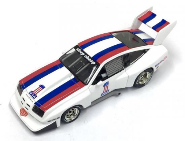 Standmodell Carrera Monza 1/32
