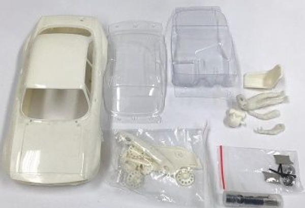 BRM 1/24 Bausatz Karosserie Alfa Giulia GTA  weiß 1 Stück BRM S-401A