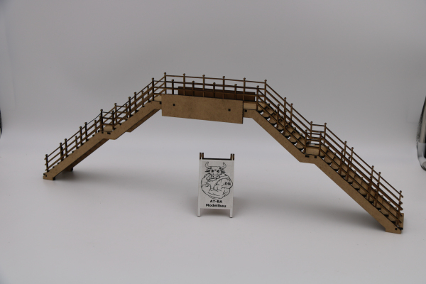 AT-BA Brücke mit Handlauf für 4 Fahrspuren