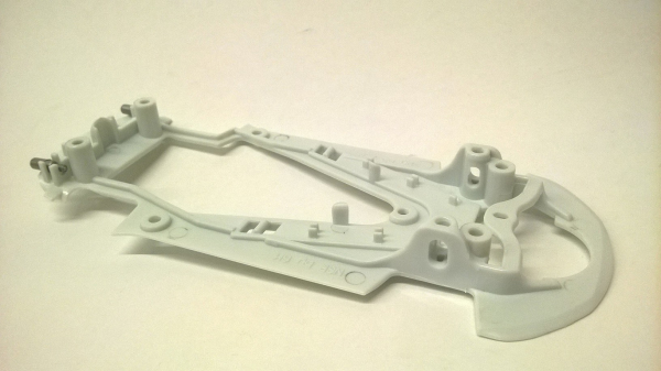 Audi R8 Chassis 1 Stück HARD WHITE 1475